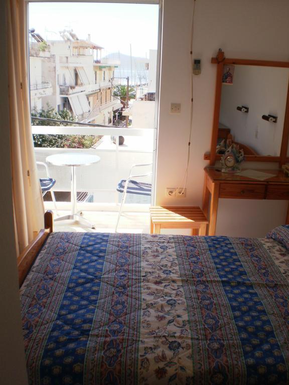 Pension Gina Méthana Zimmer foto